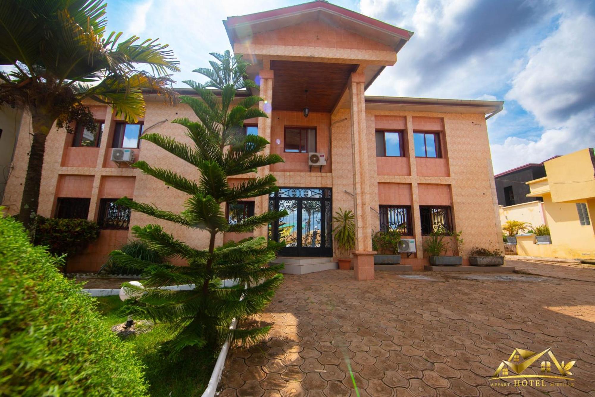 Appart'hotel Mireille Yaoundé Buitenkant foto