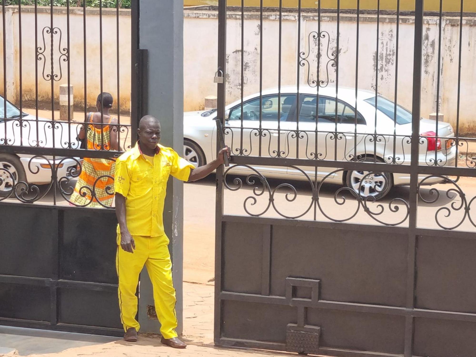 Appart'hotel Mireille Yaoundé Buitenkant foto