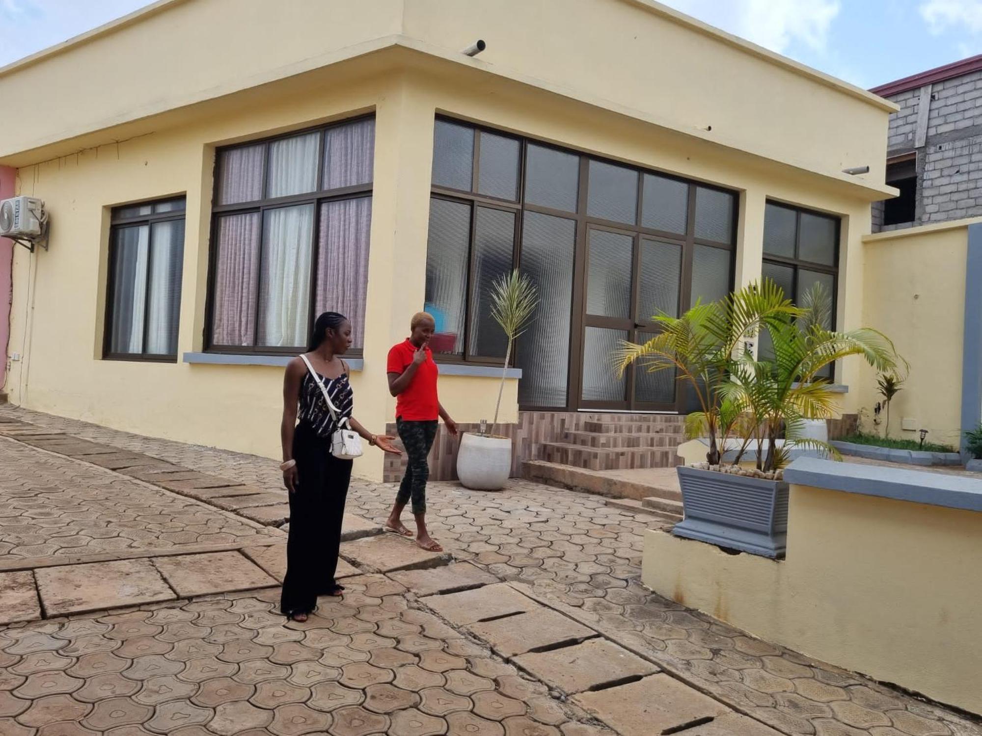 Appart'hotel Mireille Yaoundé Buitenkant foto