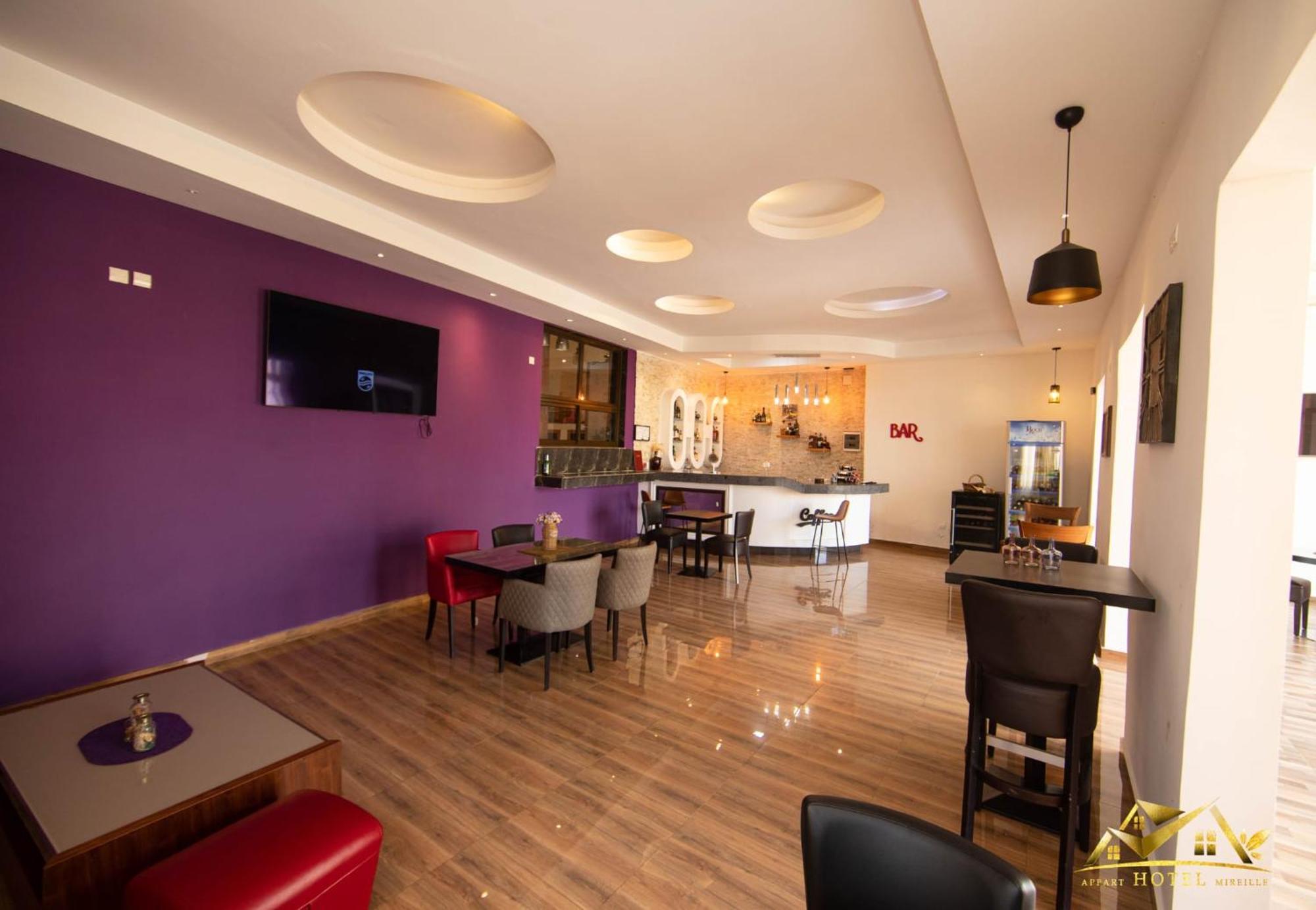 Appart'hotel Mireille Yaoundé Buitenkant foto